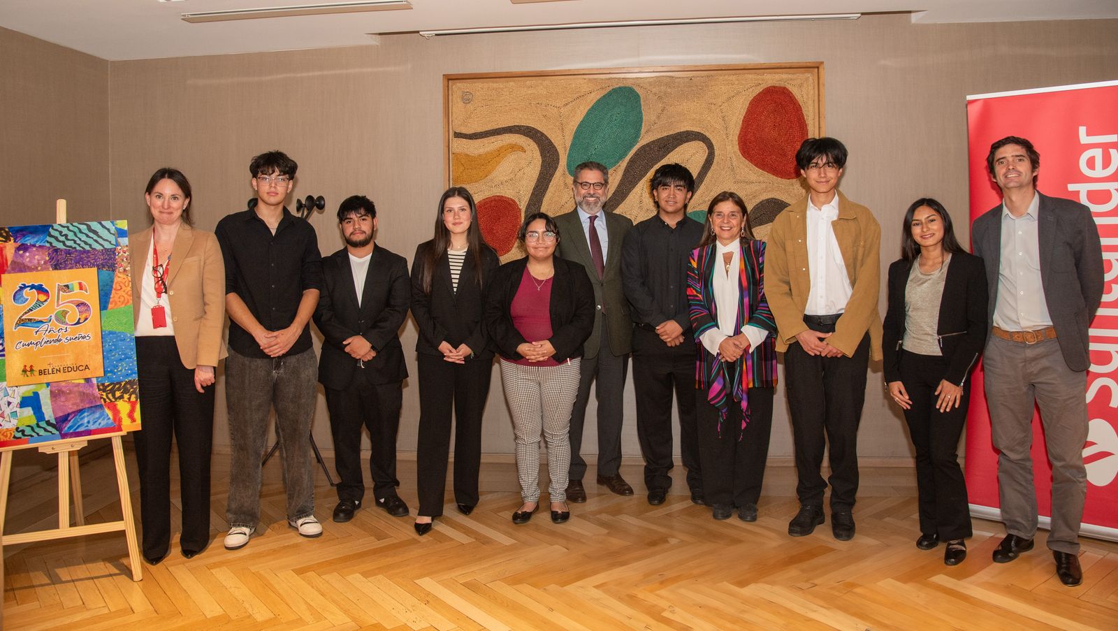 Entrega Becas de Excelencia Académica Santander 2025
